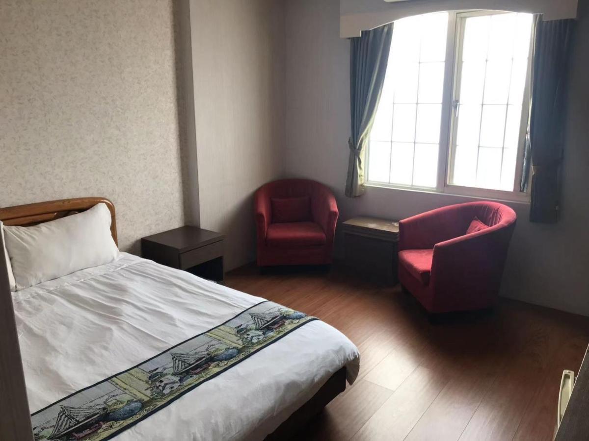 レッド ルーフ B&B 金湖鎮 エクステリア 写真