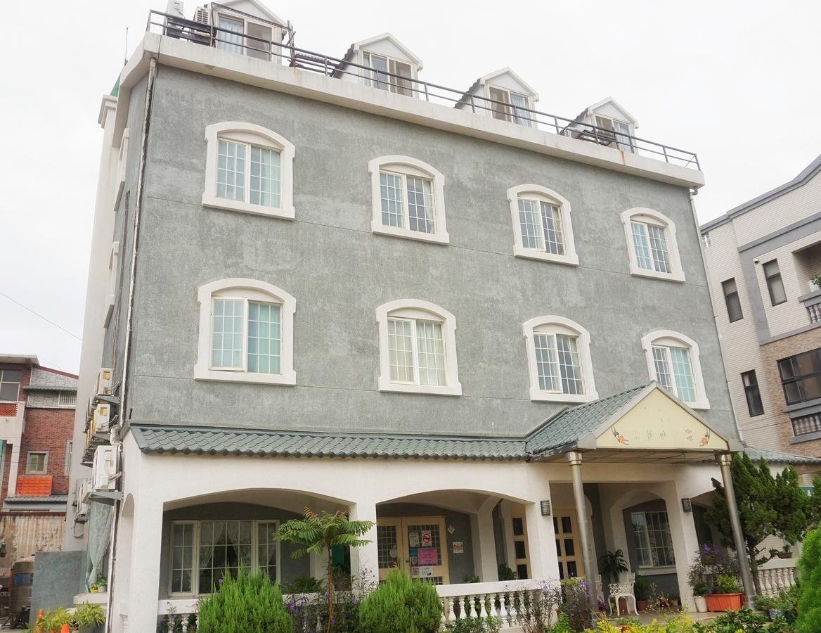 レッド ルーフ B&B 金湖鎮 エクステリア 写真