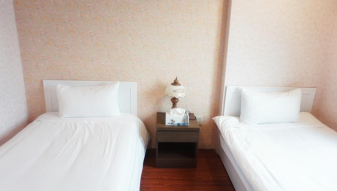 レッド ルーフ B&B 金湖鎮 エクステリア 写真
