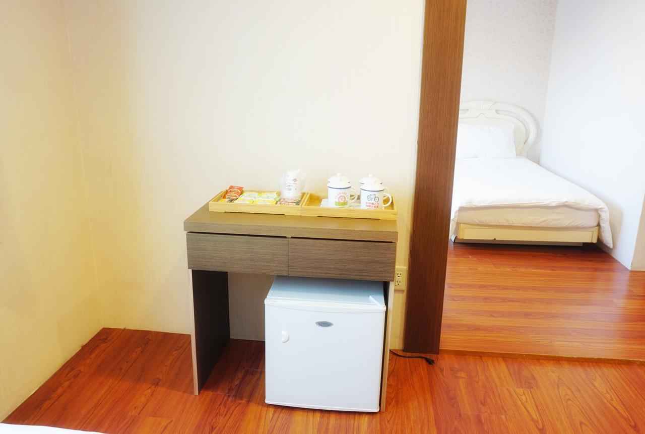 レッド ルーフ B&B 金湖鎮 エクステリア 写真