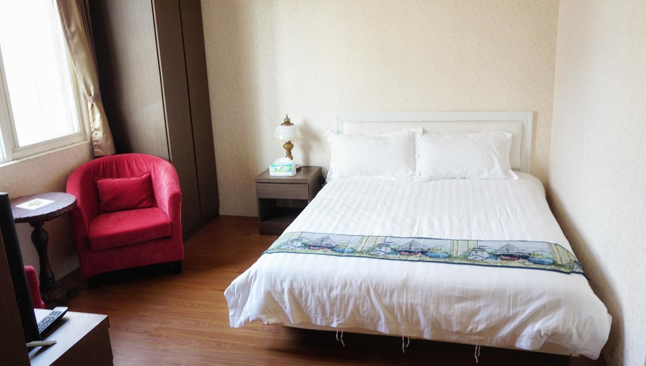 レッド ルーフ B&B 金湖鎮 エクステリア 写真