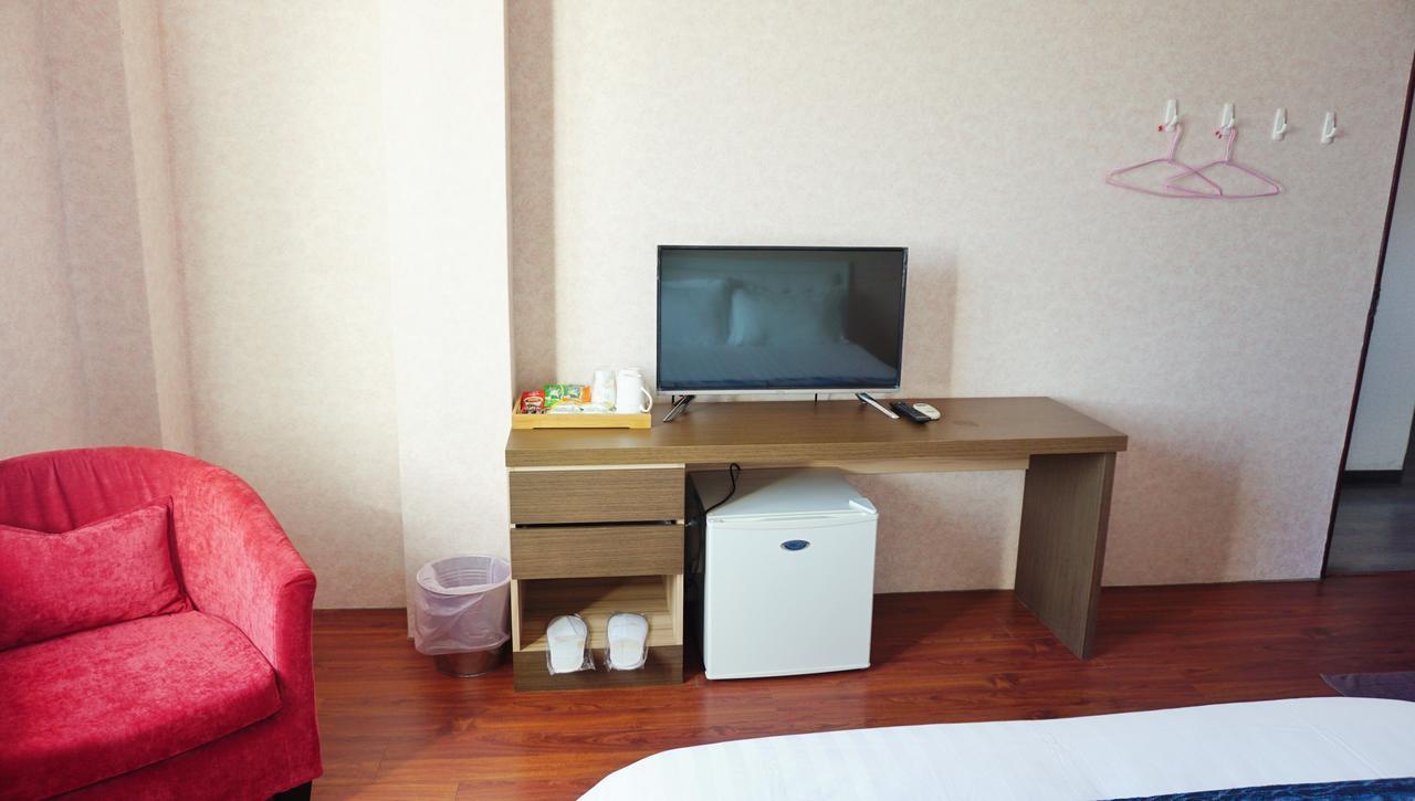 レッド ルーフ B&B 金湖鎮 エクステリア 写真